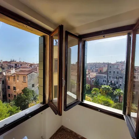 Ca' Francesca Terrace In Apartamento *