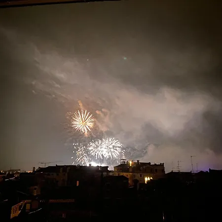 Ca' Francesca Terrace In * ונציה